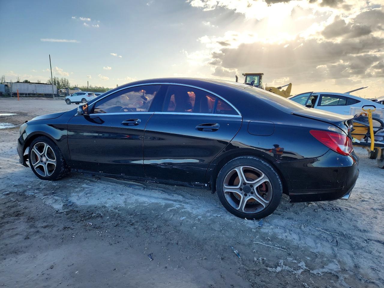 2014 Mercedes-benz Cla 250 Black vin: WDDSJ4EBXEN104213