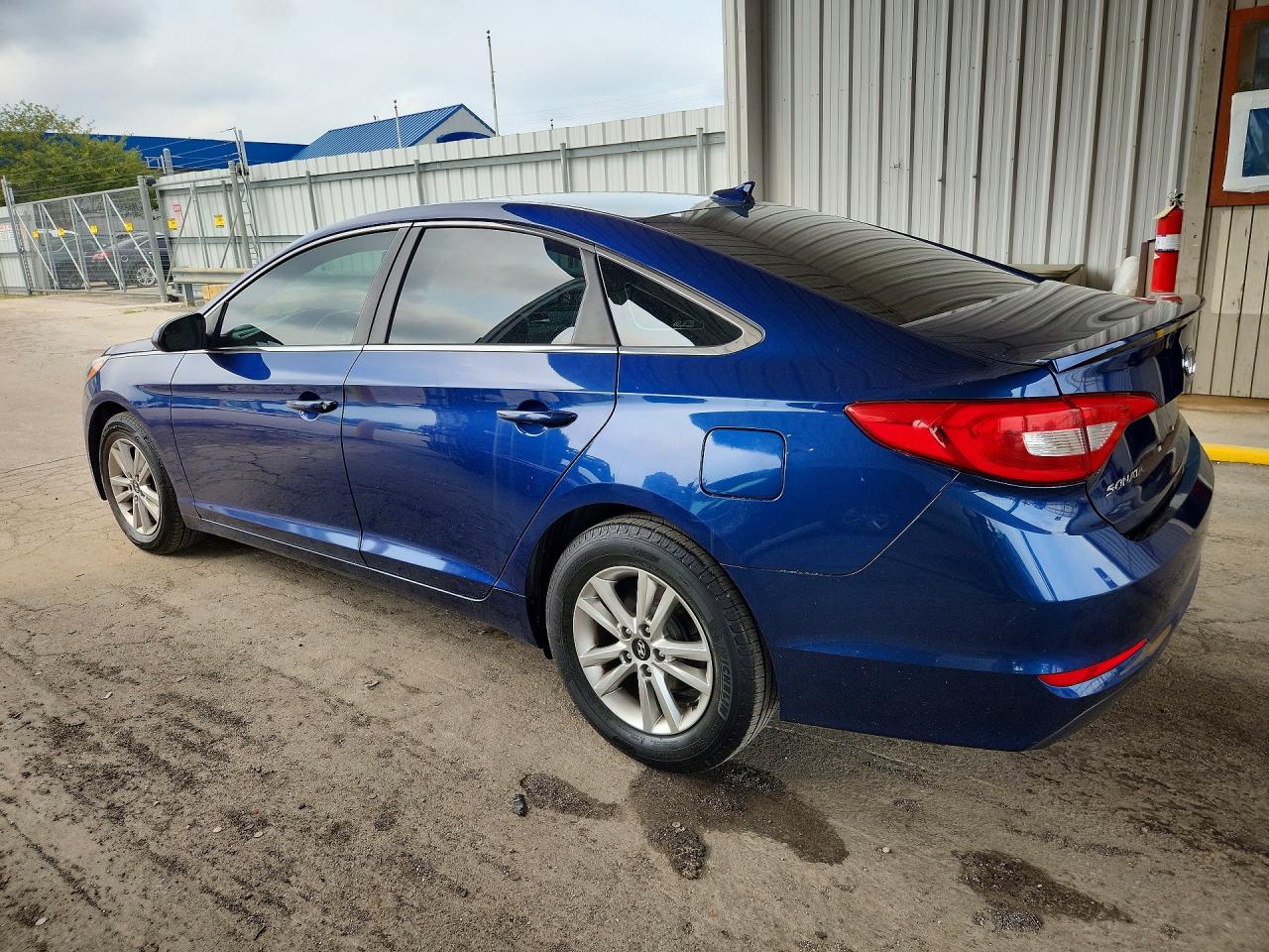 2015 Hyundai Sonata Se Blue vin: 5NPE24AF0FH031223