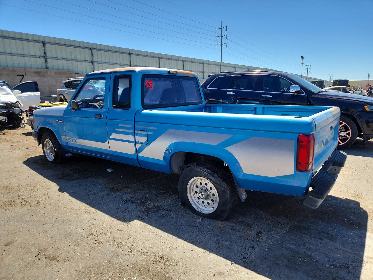 1992 Ford Ranger Blue vin: 1FTCR14U0NPA30572