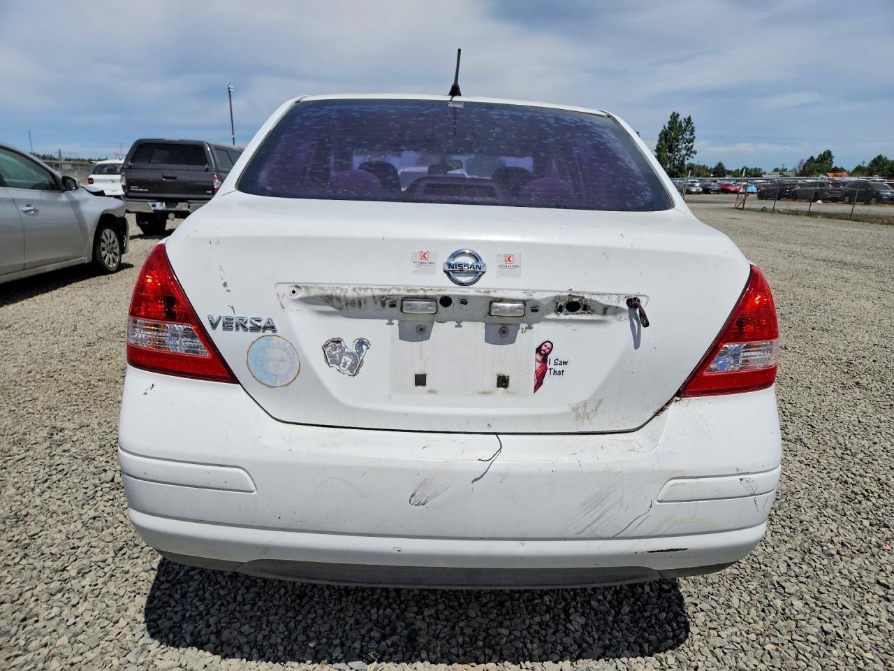 2011 Nissan Versa S White vin: 3N1CC1AP6BL419226