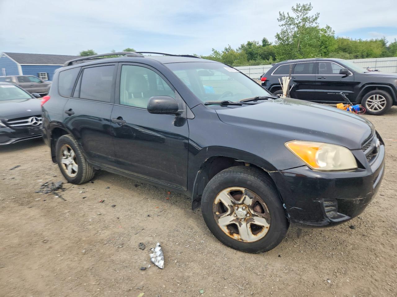 2010 Toyota Rav4 Base Черный vin: JTMBF4DV5AD025653