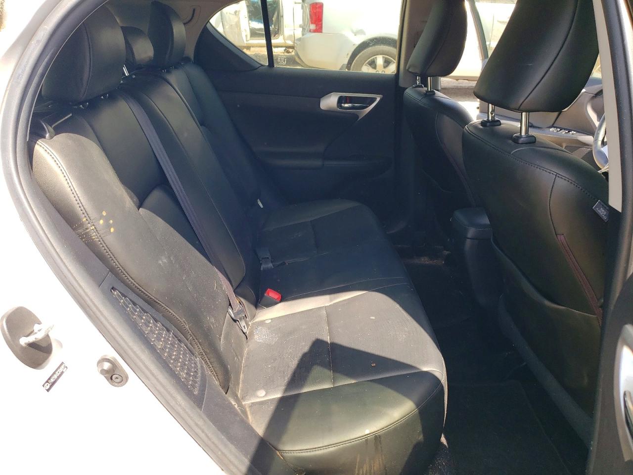 2012 Lexus Ct 200 Silver vin: JTHKD5BH3C2065915