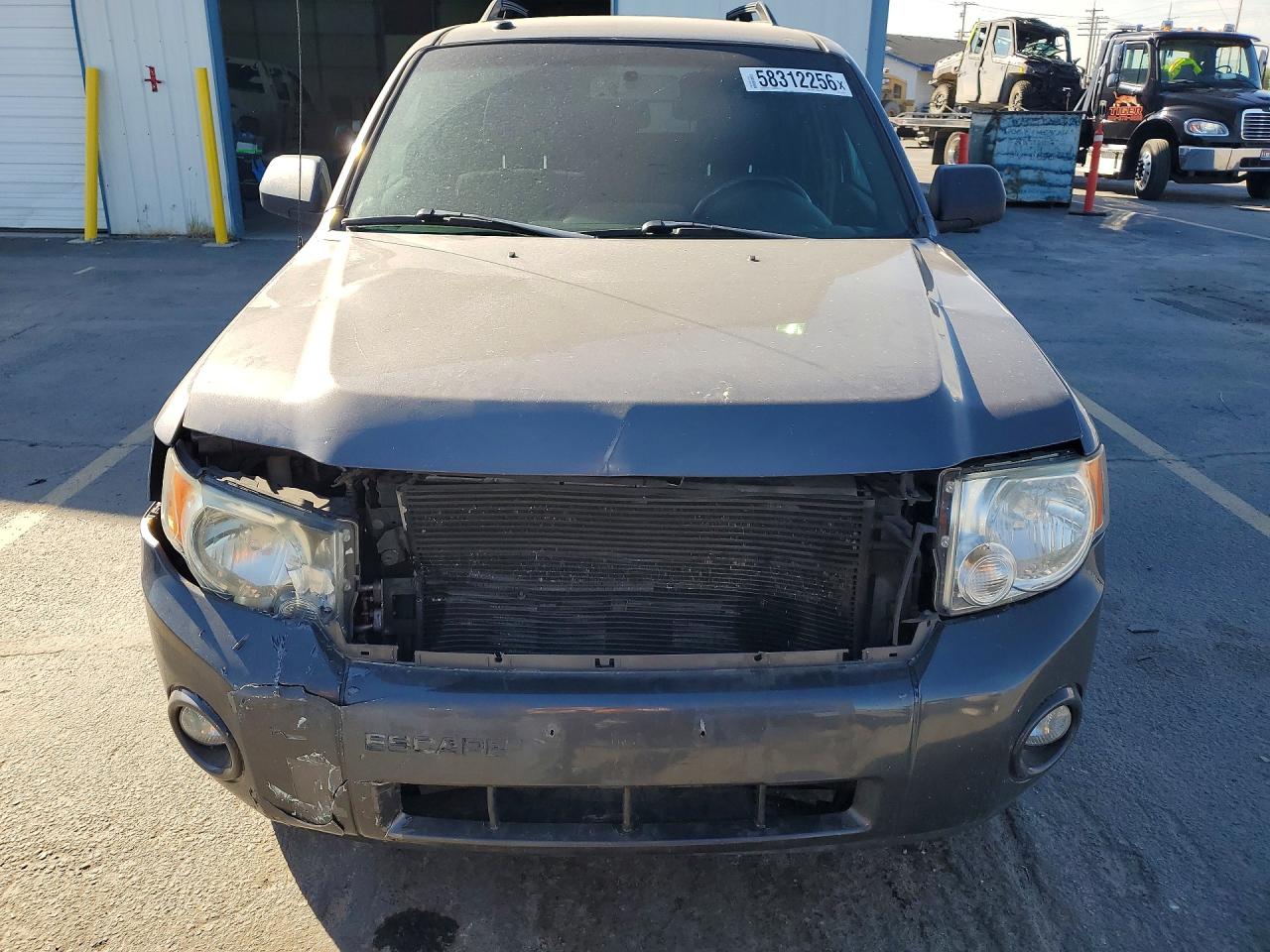 2011 Ford Escape Xlt Silver vin: 1FMCU0DG4BKA16827