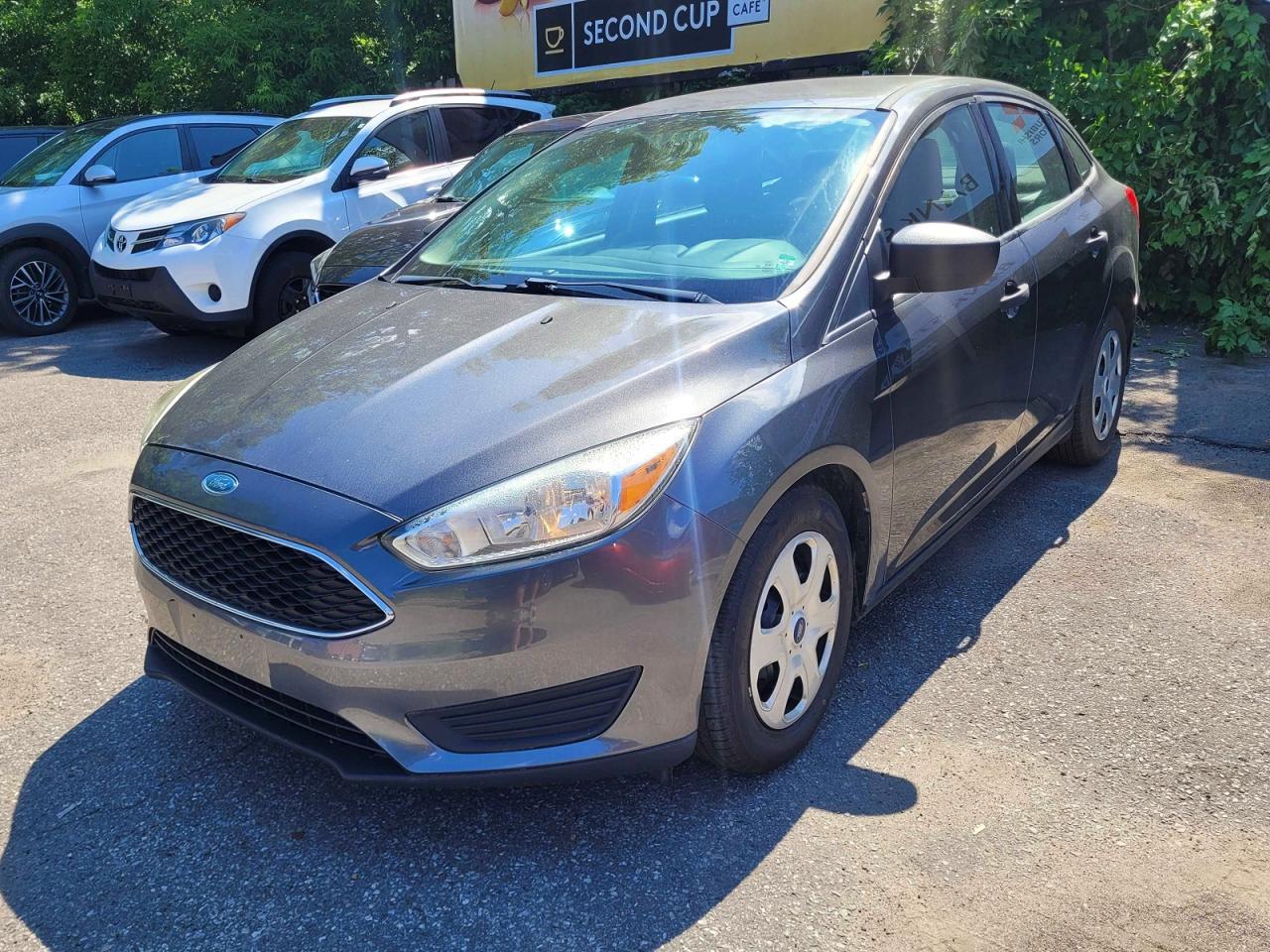 2015 Ford Focus S Charcoal vin: 1FADP3E26FL303189