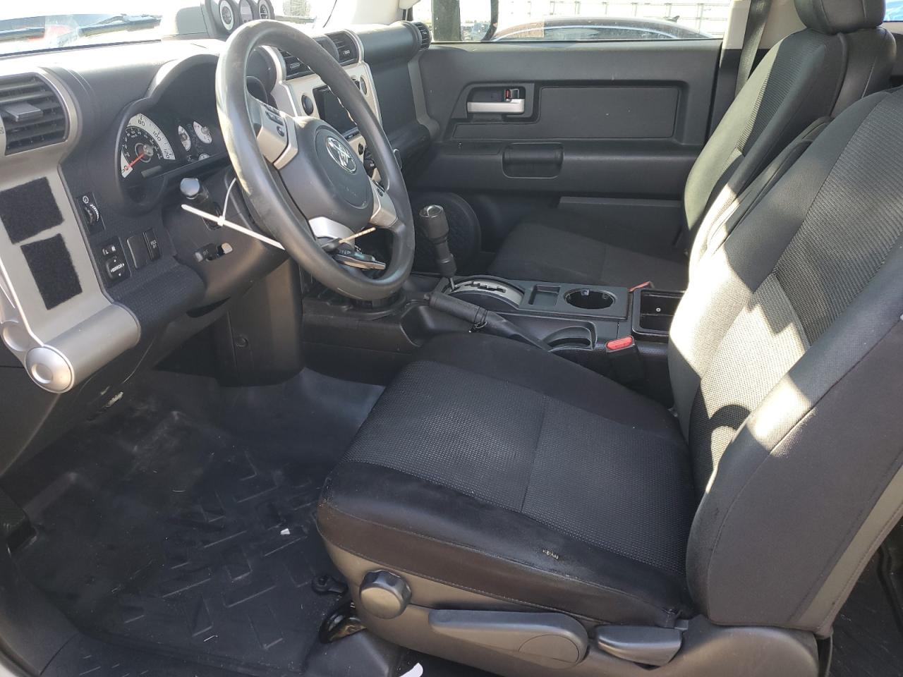 2013 Toyota Fj Cruiser White vin: JTEBU4BF6DK169998