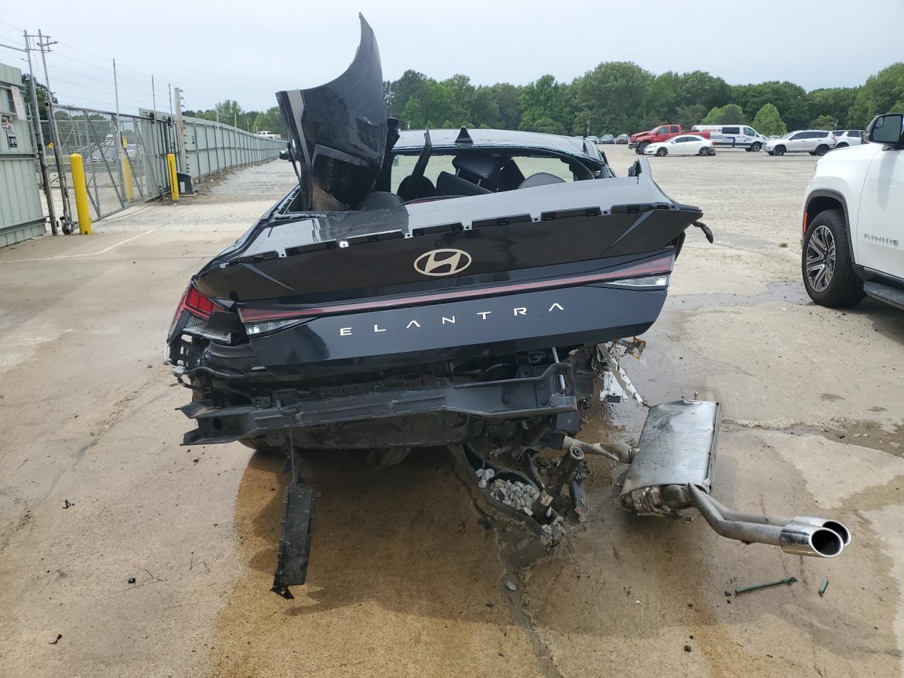2025 Hyundai Elantra N Line Black vin: KMHLR4DF5SU032345 Damage: Deck Lid, Severe Damage, Replacement Required