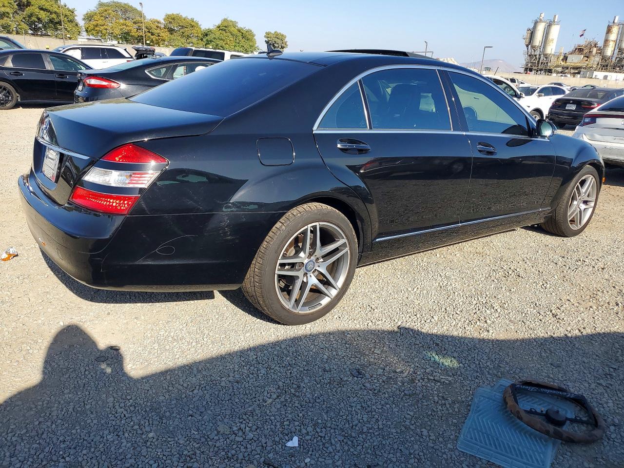 2008 Mercedes-benz S 550 Черный vin: WDDNG71X78A220303