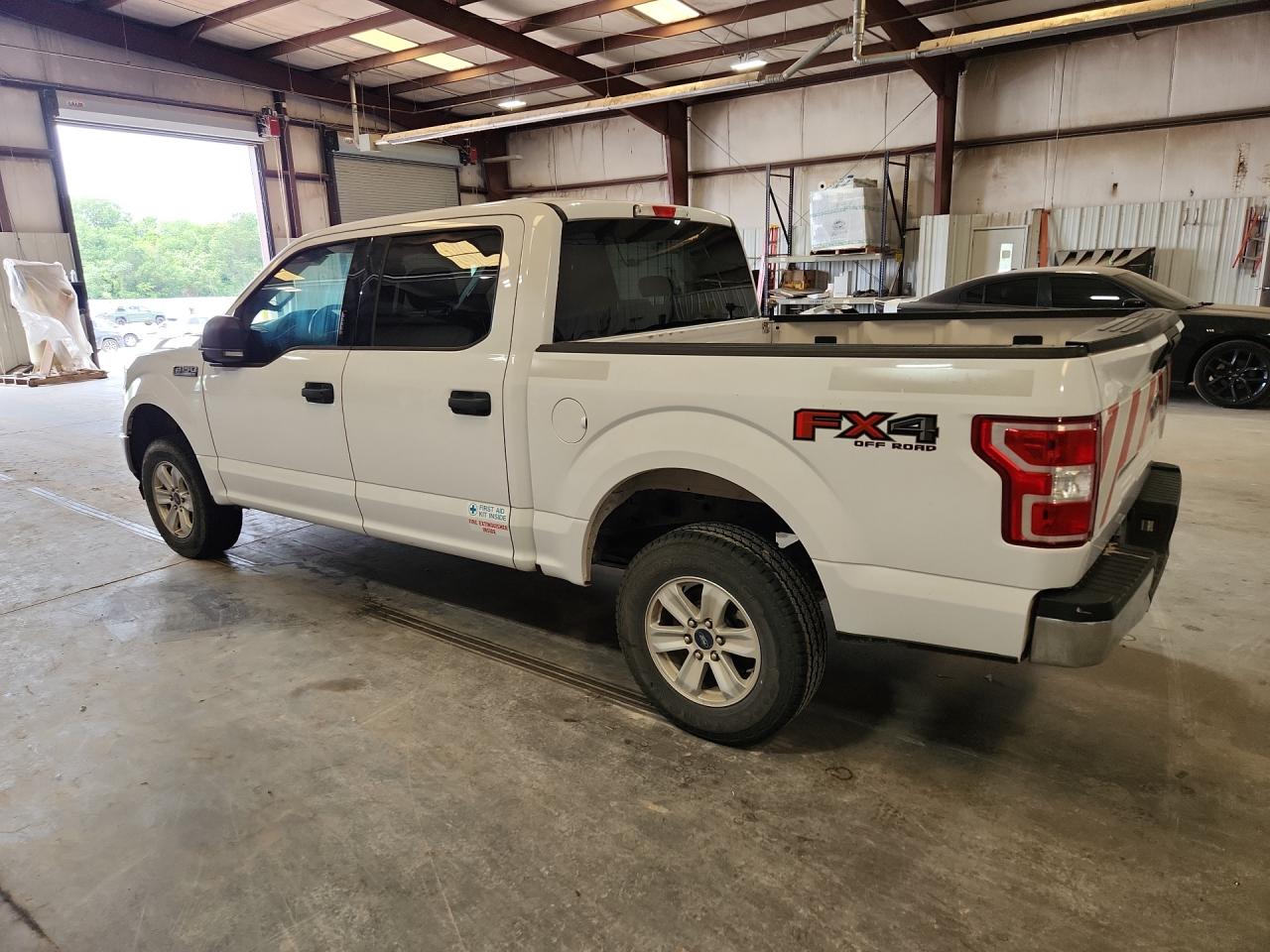 2019 Ford F150 Supercrew Белый vin: 1FTEW1E58KKD65791 Damage: Overall Vehicle, De-Identify, Removal Required