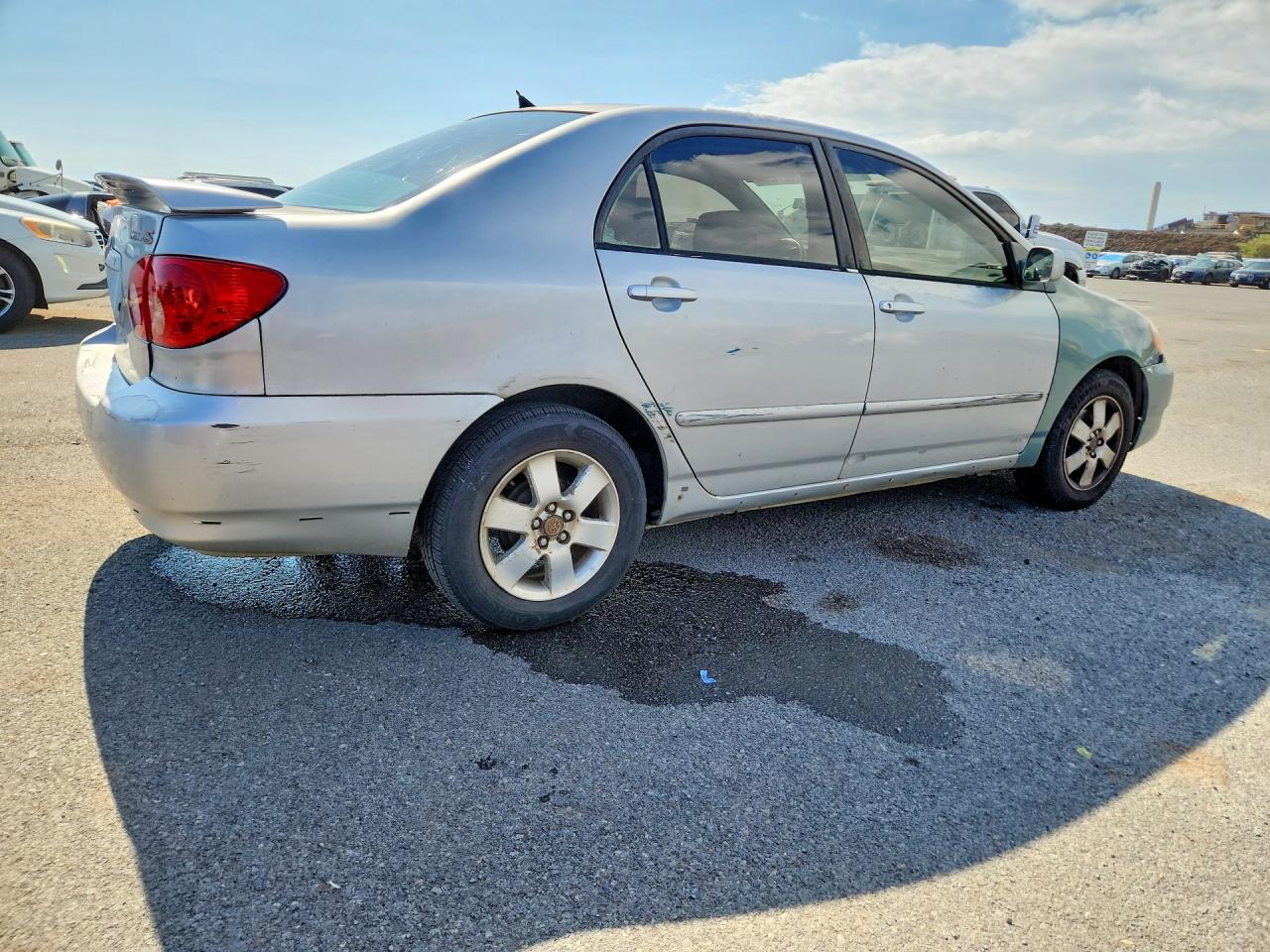 2005 Toyota Corolla Ce Silver vin: 1NXBR32E05Z503712