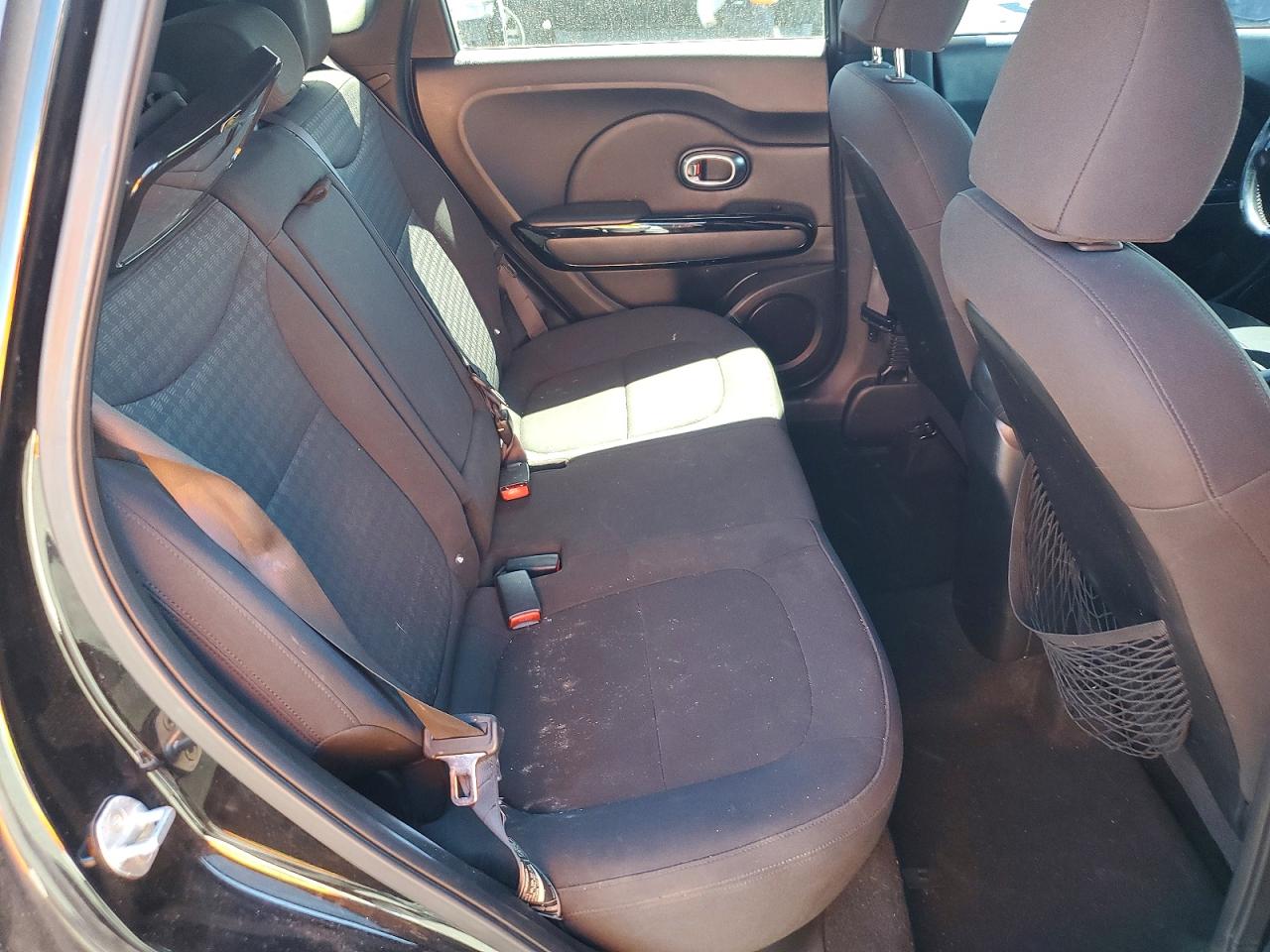 2014 Kia Soul ! Black vin: KNDJX3A58E7017400