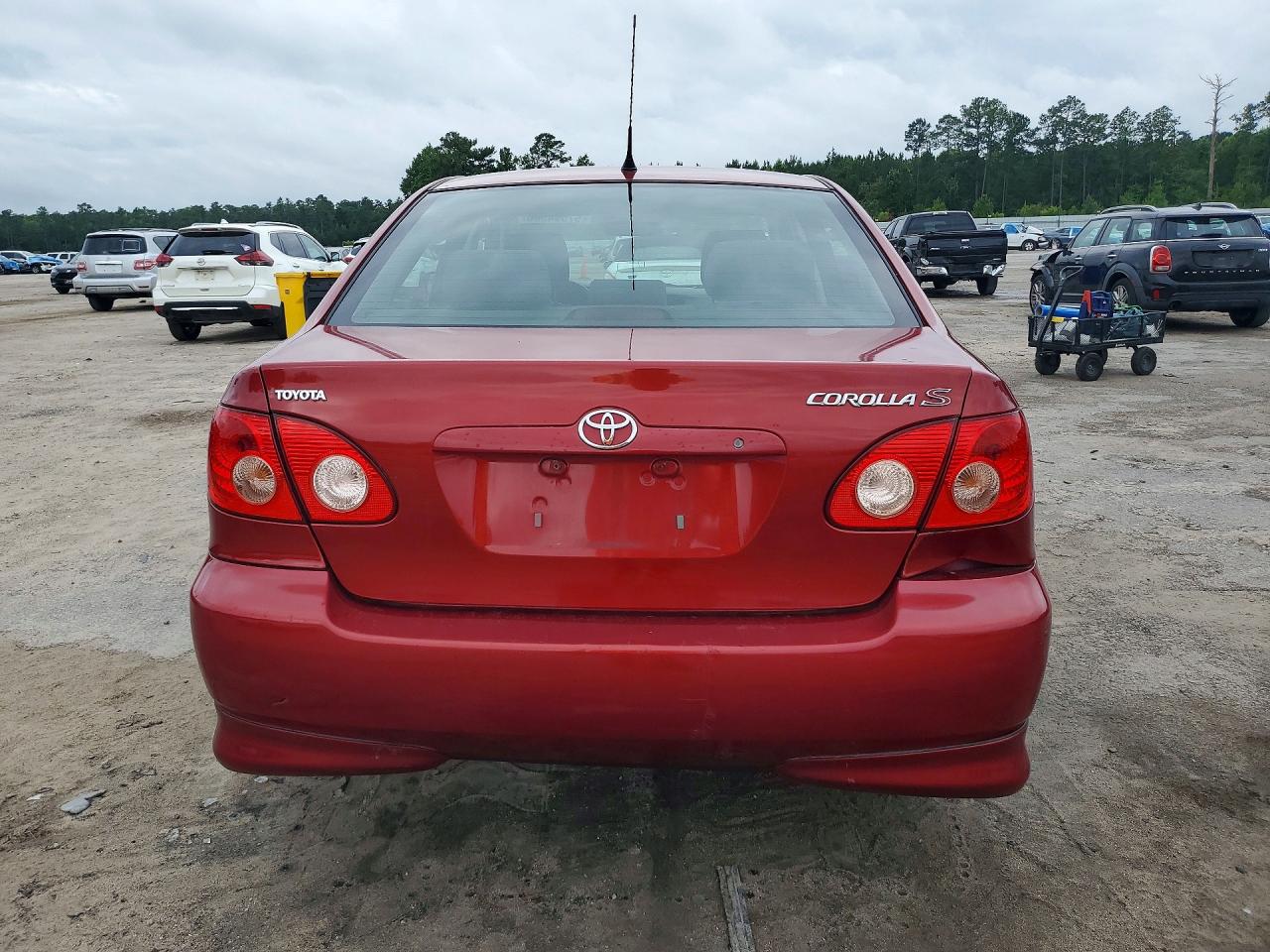2005 Toyota Corolla S Red vin: 2T1BR32E05C324085