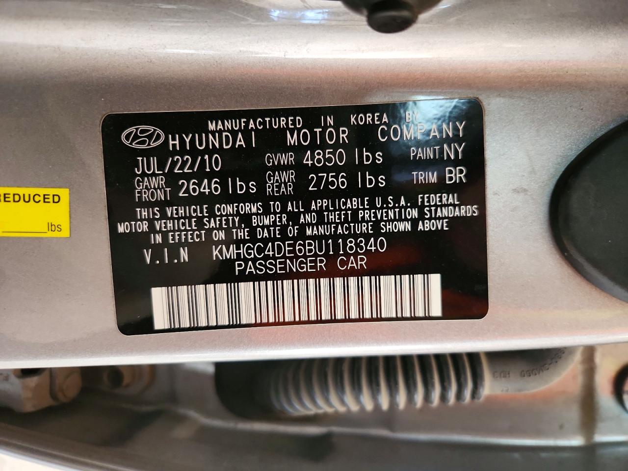2011 Hyundai Genesis 3.8l Silver vin: KMHGC4DE6BU118340