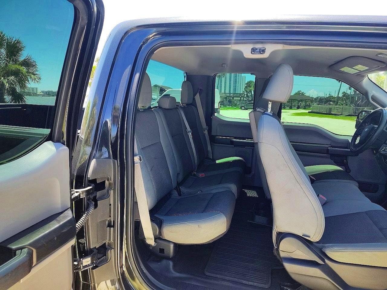 2015 Ford F150 Super Cab Gray vin: 1FTEX1C89FKD19628