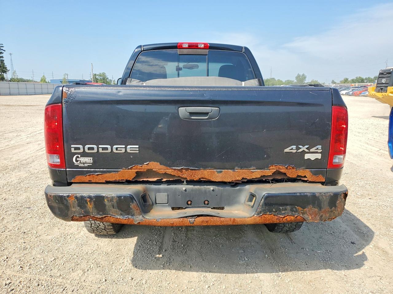 2004 Dodge Ram 1500 St Black vin: 1D7HU16D24J191675