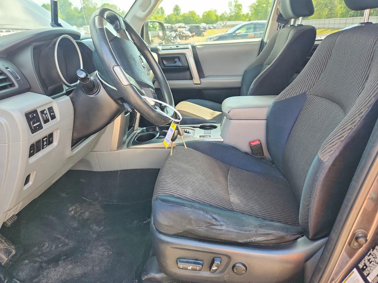 2012 Toyota 4runner Sr5 Серый vin: JTEBU5JR6C5081466
