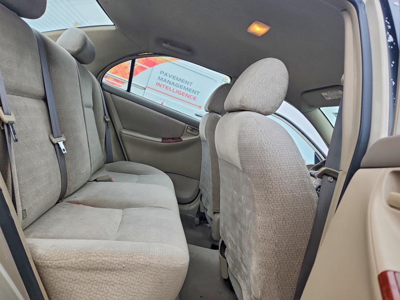 2004 Toyota Corolla Le Tan vin: 2T1BR32E14C267569