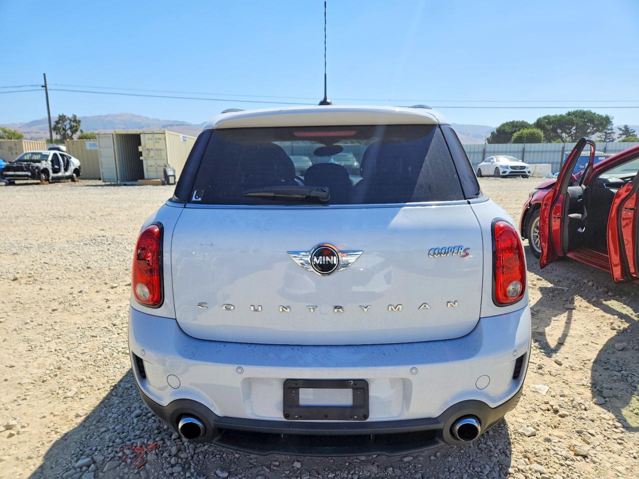 2015 Mini Cooper S Countryman Белый vin: WMWZC3C54FWT05432
