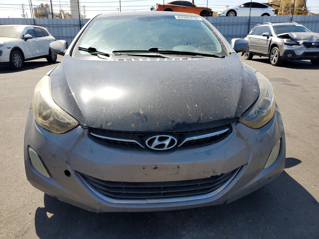 2012 Hyundai Elantra Gls Silver vin: KMHDH4AE5CU307197