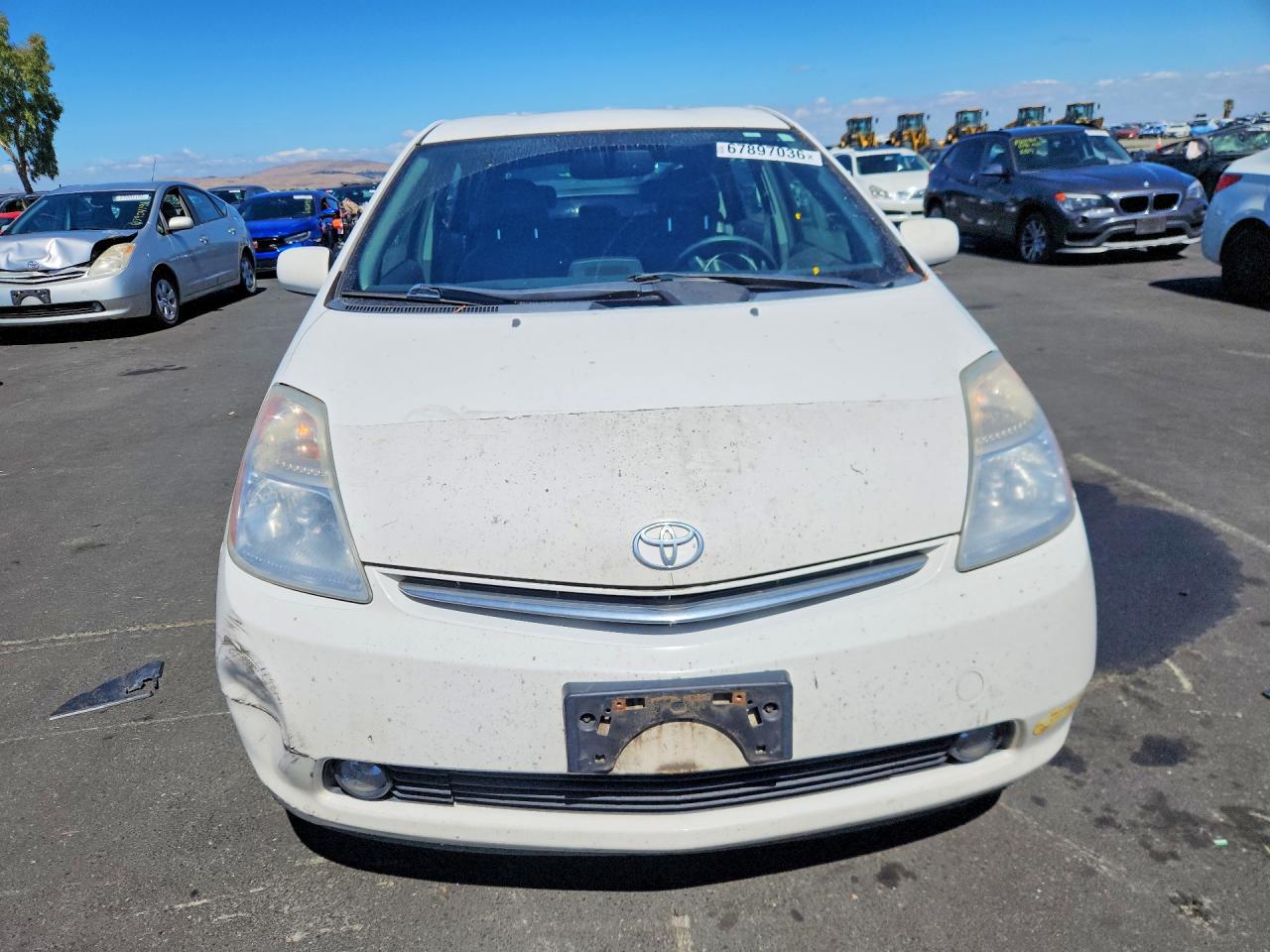 2006 Toyota Prius Base White vin: JTDKB20UX63144745