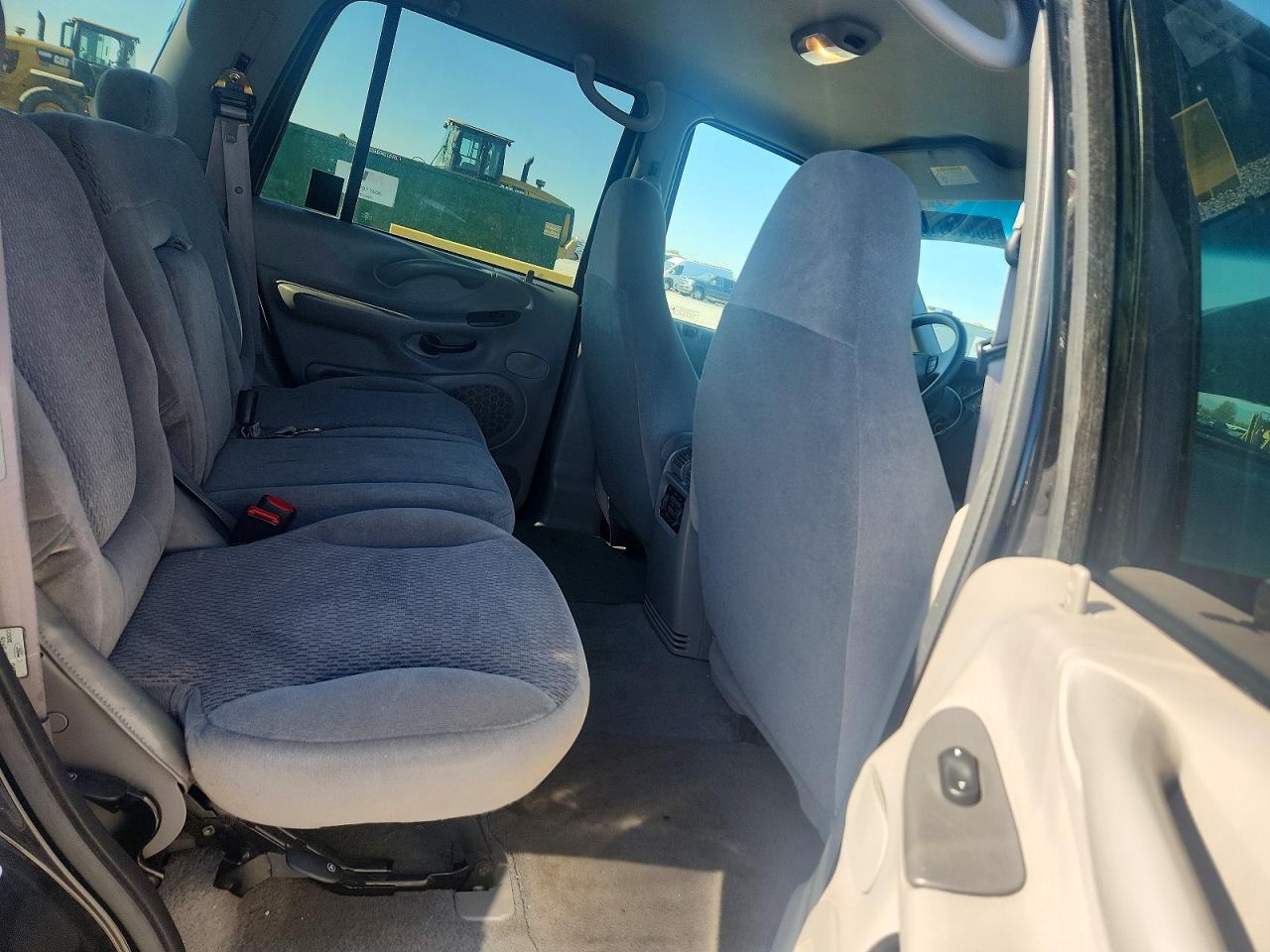 1998 Ford Expedition Black vin: 1FMRU18W7WLC10091