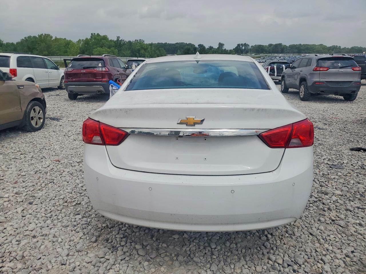 2015 Chevrolet Impala Lt White vin: 2G1115SL8F9256769