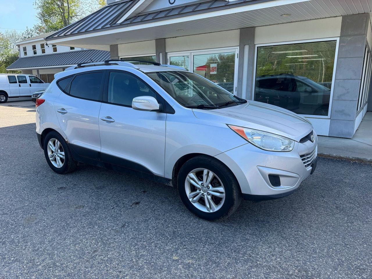 2012 Hyundai Tucson Gls Серебряный vin: KM8JUCAC4CU395912