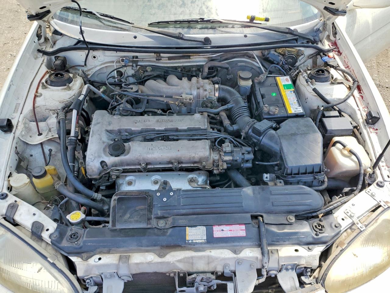 1995 Mazda Mx-3 Base White vin: JM1EC4354S0400285