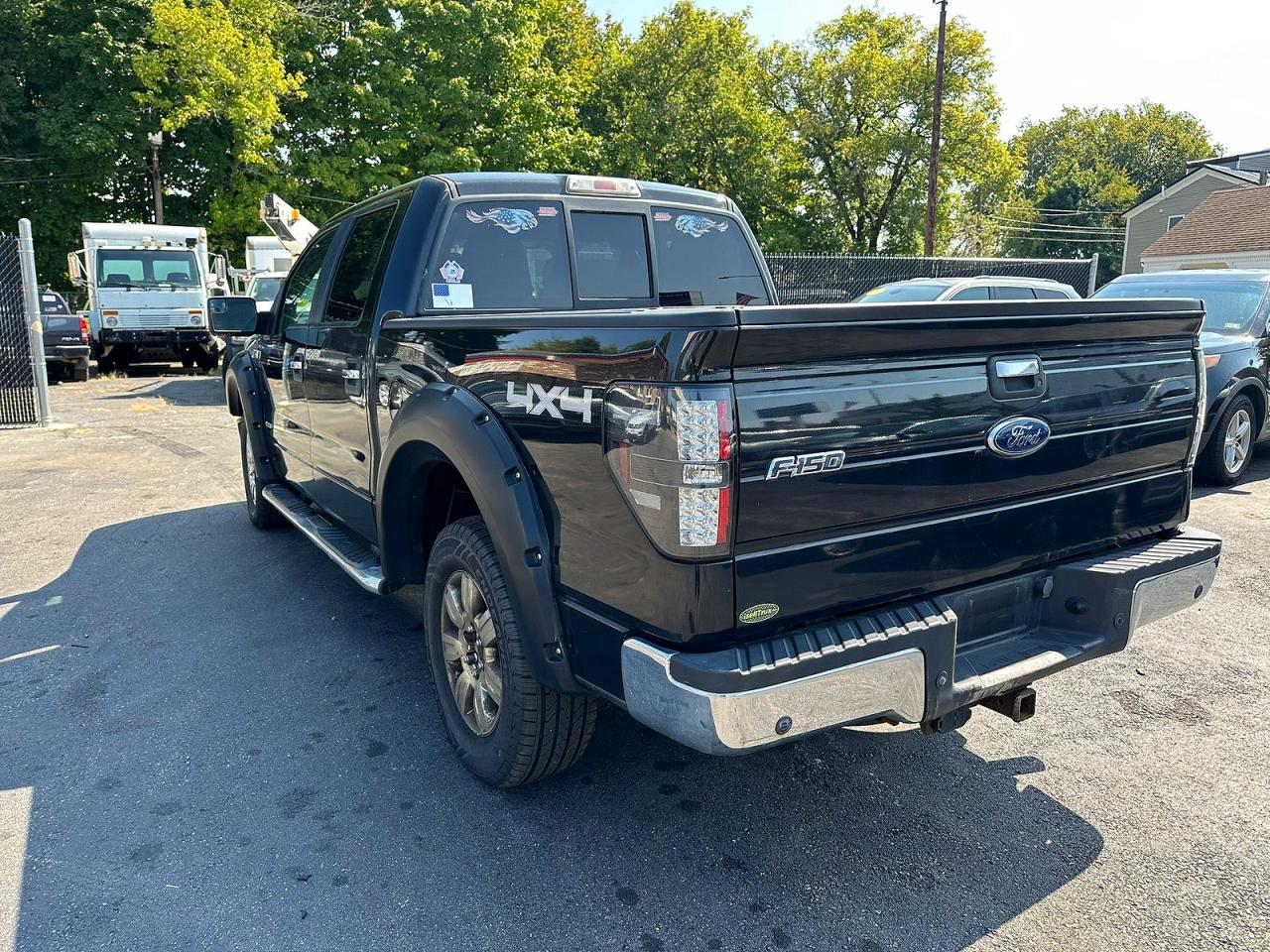 2011 Ford F150 Supercrew Black vin: 1FTFW1ET6BFB74527