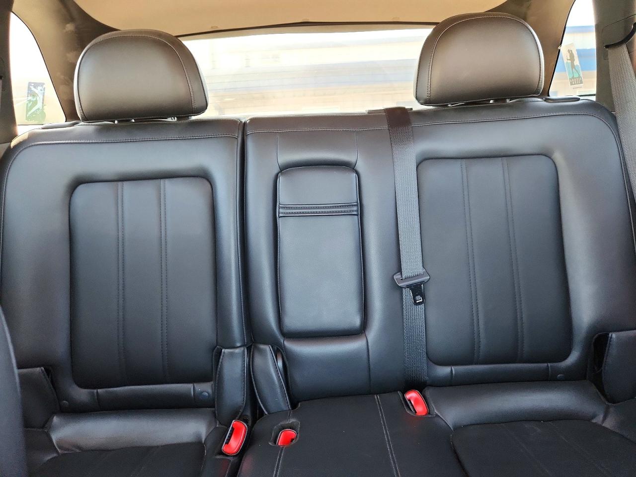 2012 Chevrolet Captiva Sport Red vin: 3GNAL3E50CS597186
