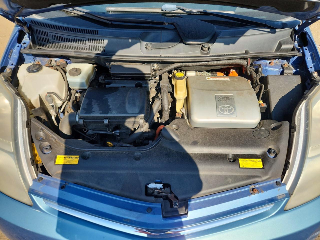 2006 Toyota Prius Base Blue vin: JTDKB20U167077302