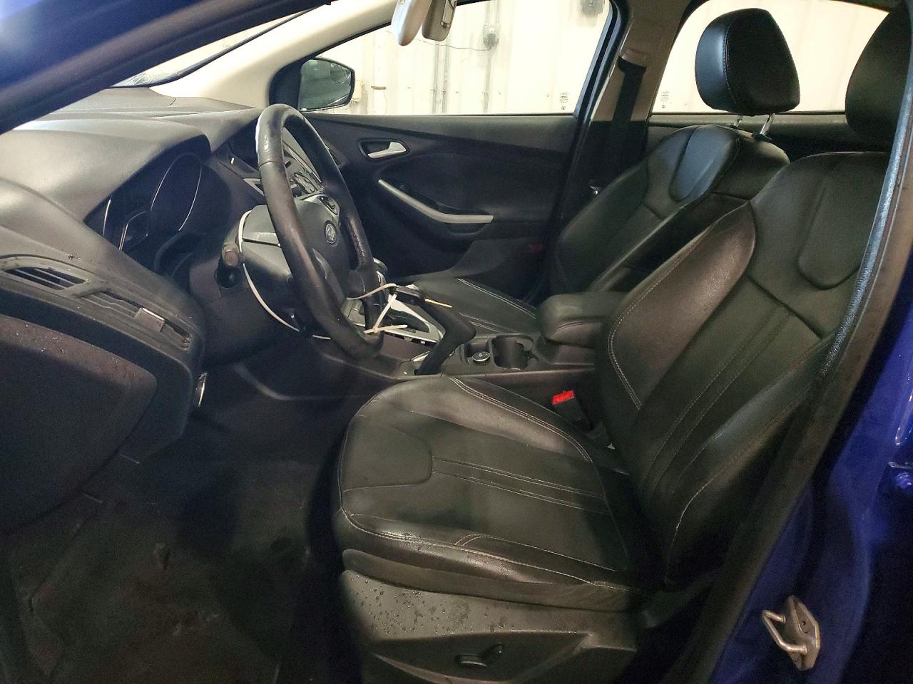 2014 Ford Focus Se Blue vin: 1FADP3F21EL324822