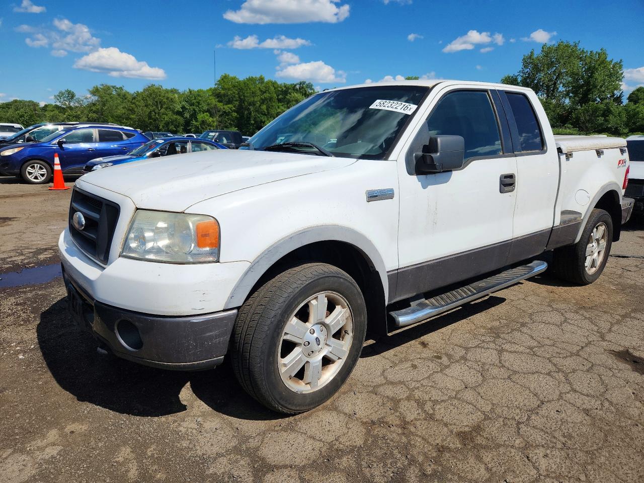 2006 Ford F150 White vin: 1FTPX04586KD41000