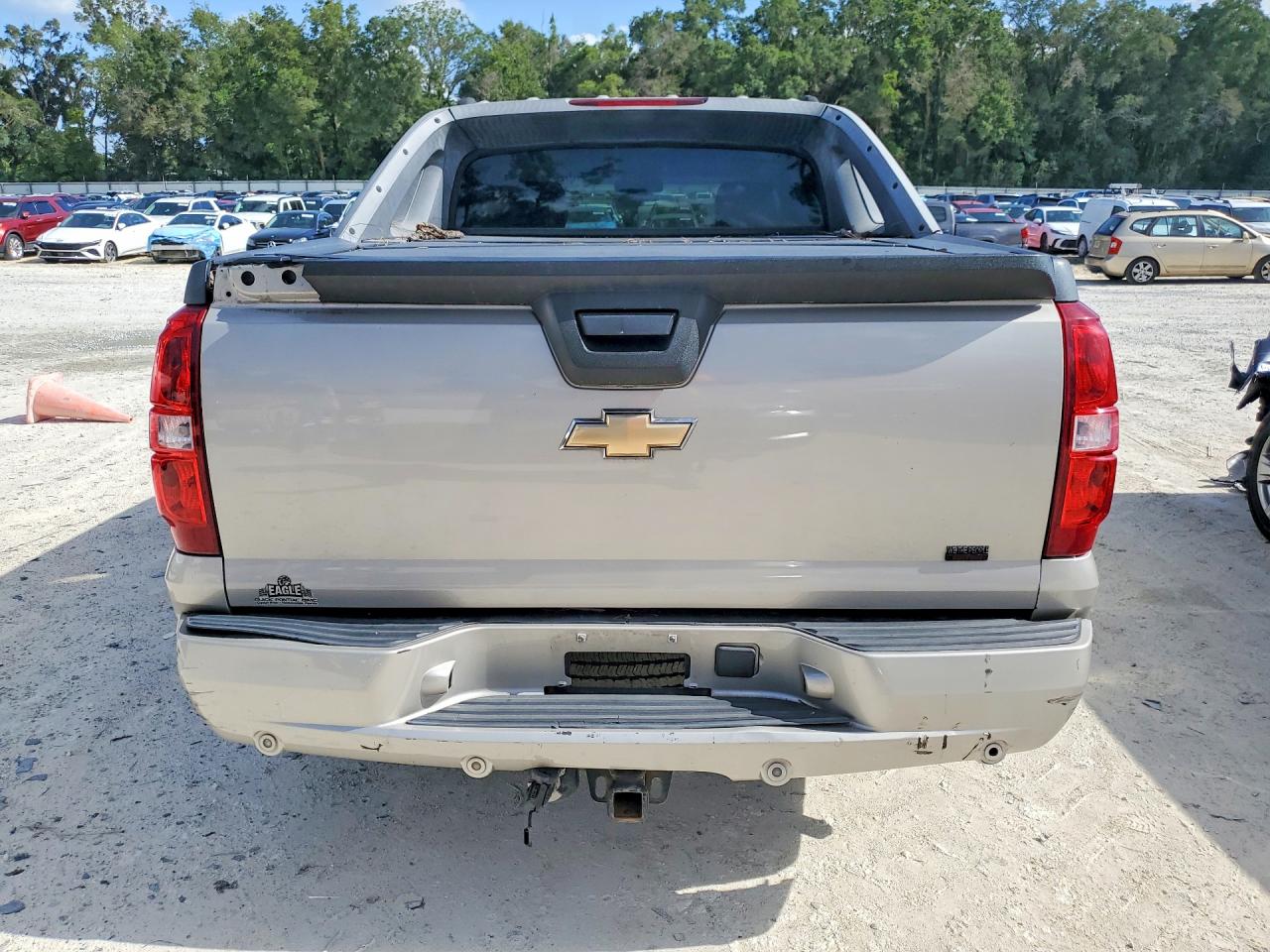 2007 Chevrolet Avalanche C1500 Серебряный vin: 3GNEC12J67G107785