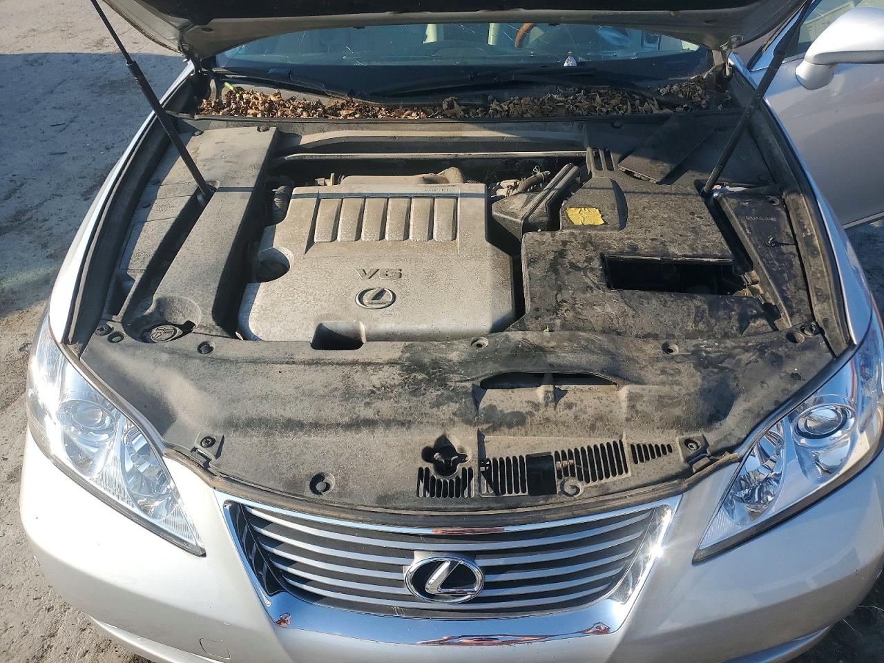 2009 Lexus Es 350 Silver vin: JTHBJ46G392336016