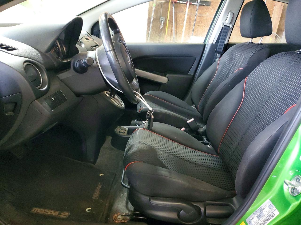 2011 Mazda Mazda2 Зеленый vin: JM1DE1HZ6B0130153
