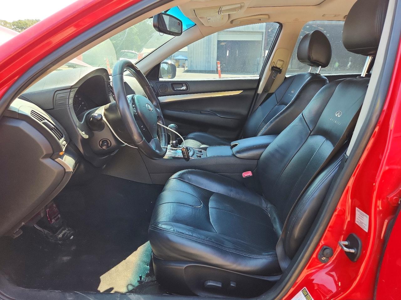2011 Infiniti G37 Sedan X Red vin: JN1CV6AR1BM402610