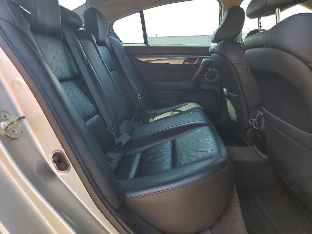 2010 Acura Tl Silver vin: 19UUA8F59AA009180