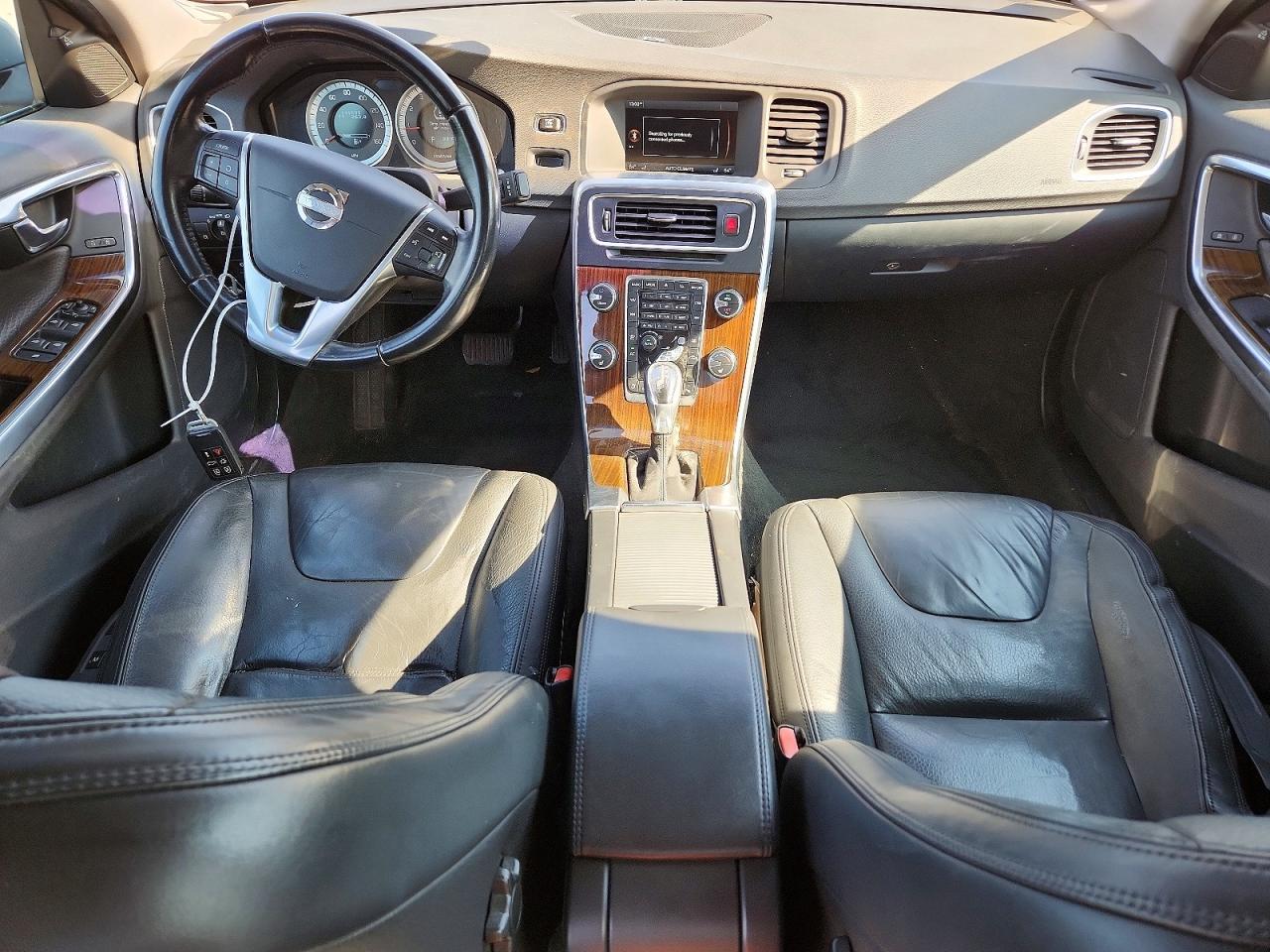 2013 Volvo S60 T5 Silver vin: YV1612FH5D1215206