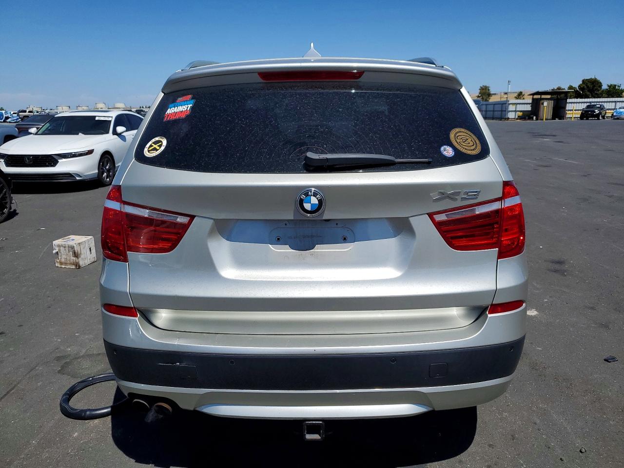 2011 Bmw X3 Xdrive28i Silver vin: 5UXWX5C51BL700622