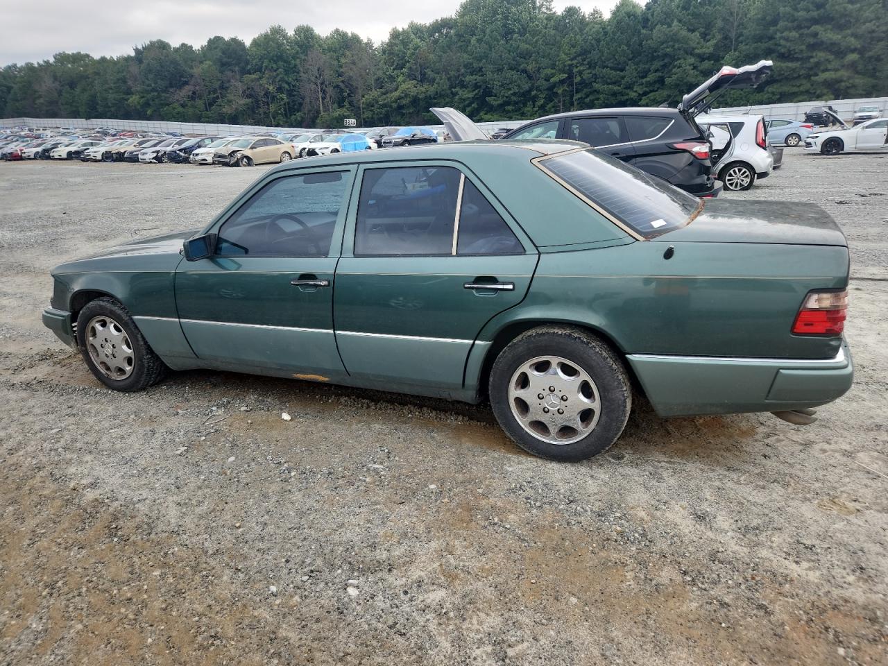 1994 Mercedes-benz E 320 Green vin: WDBEA32E4RC066669