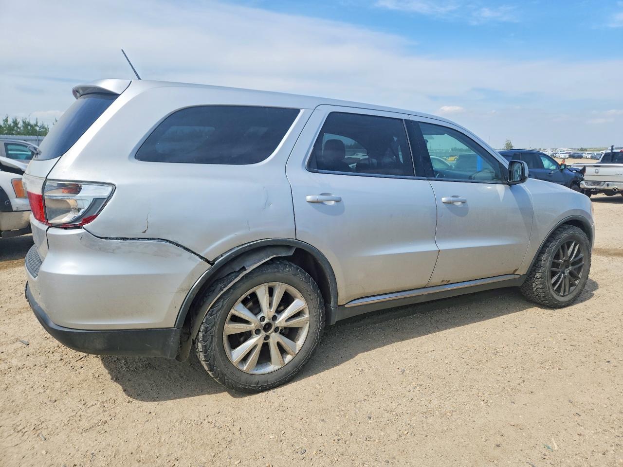 2011 Dodge Durango Express Silver vin: 1D4RE2GG1BC616043