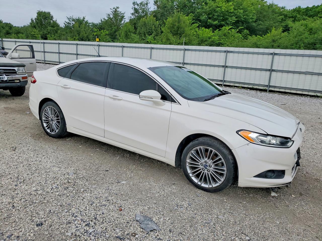 2014 Ford Fusion Se White vin: 3FA6P0HD8ER298548