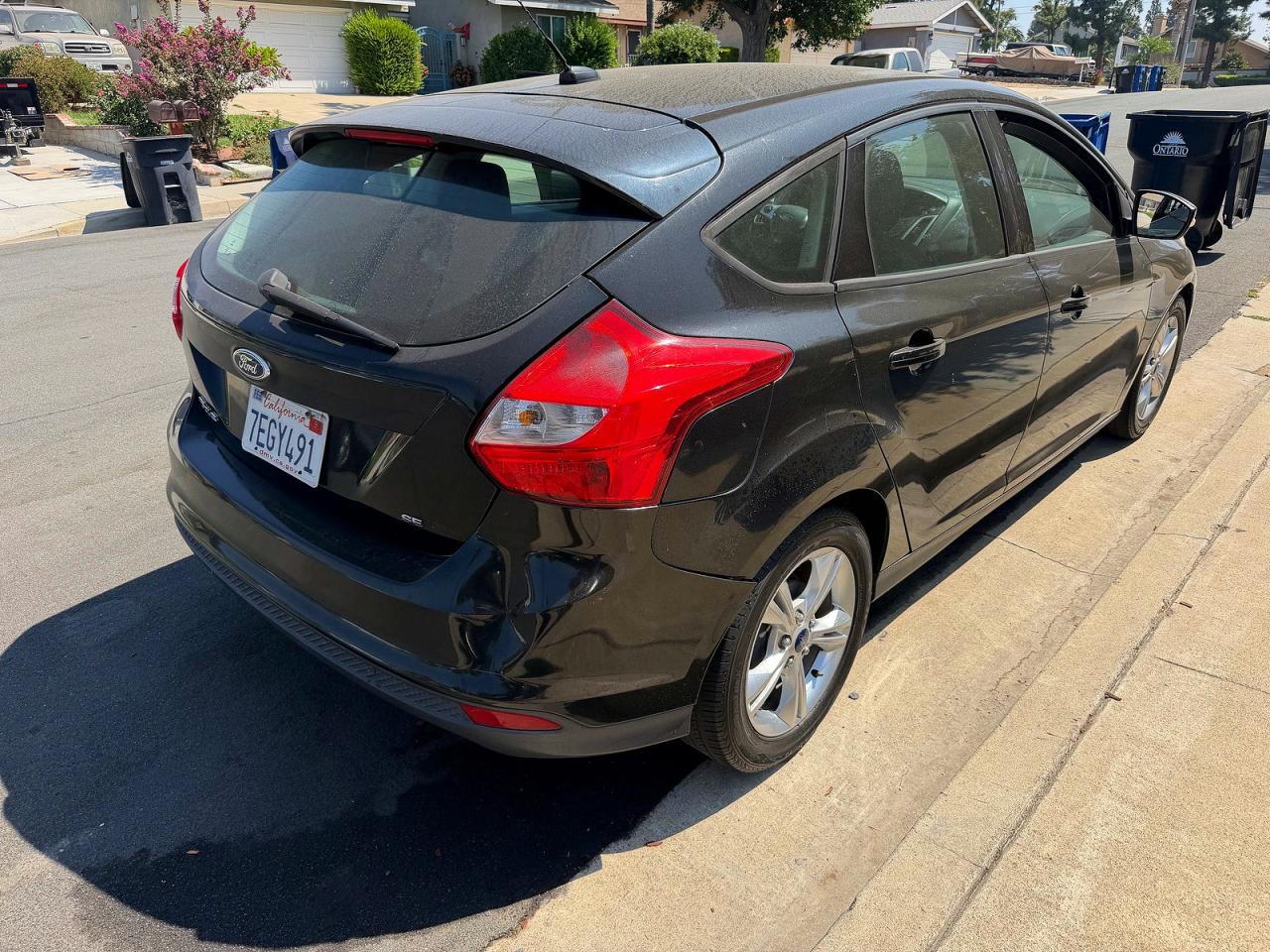 2014 Ford Focus Se Black vin: 1FADP3K22EL198461