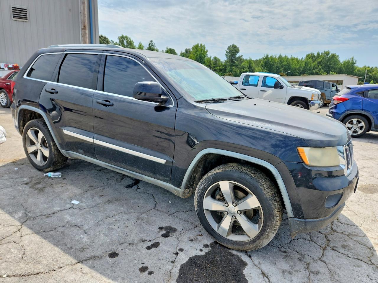 2011 Jeep Grand Cherokee Laredo Black vin: 1J4RR4GG2BC612011