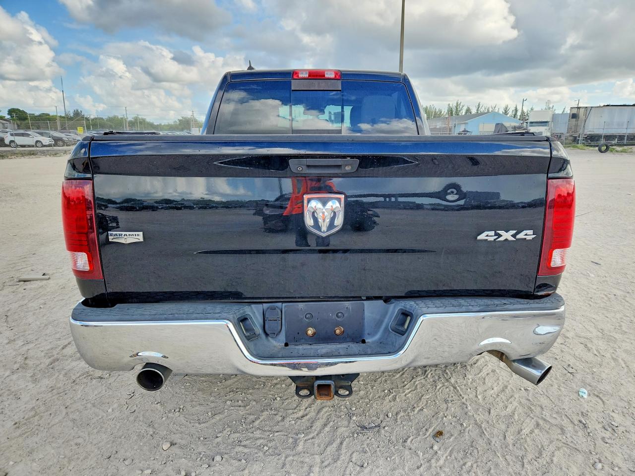 2015 Ram 1500 Laramie Black vin: 1C6RR7NT7FS503974