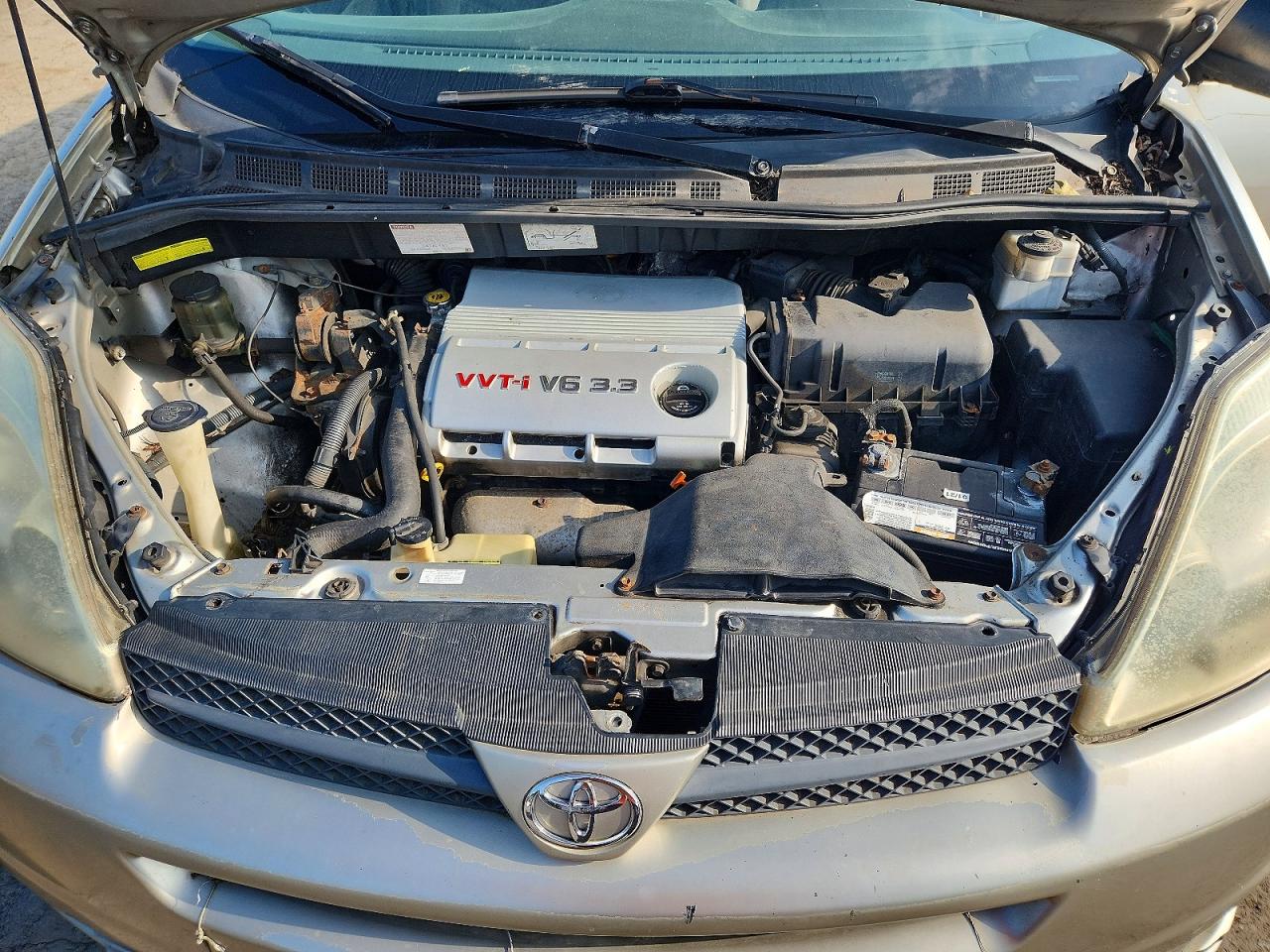 2005 Toyota Sienna Ce 7 Passenger Silver vin: 5TDZA23C25S375978