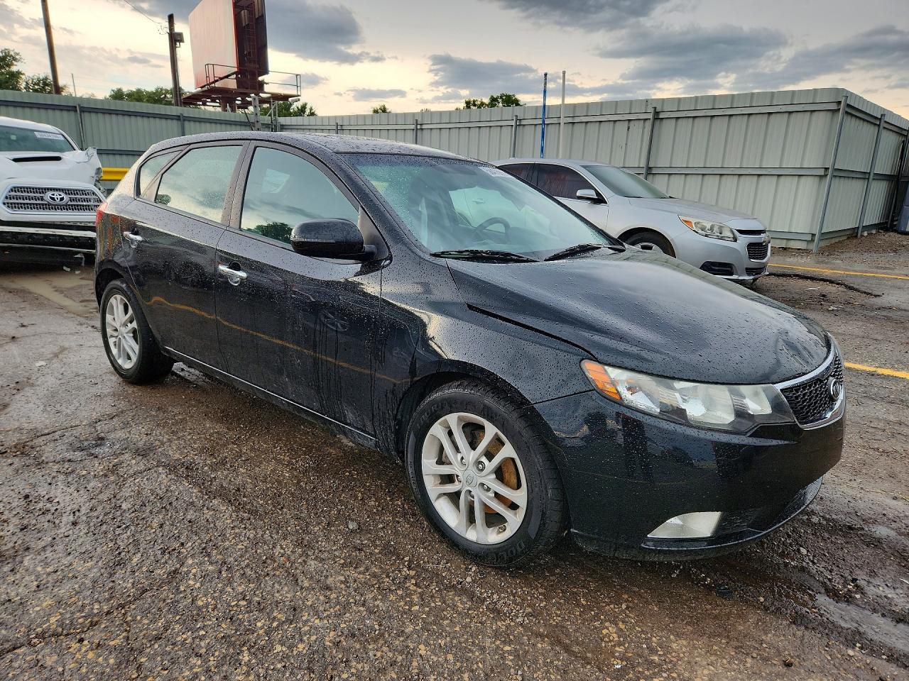 2011 Kia Forte Ex Black vin: KNAFU5A22B5323531
