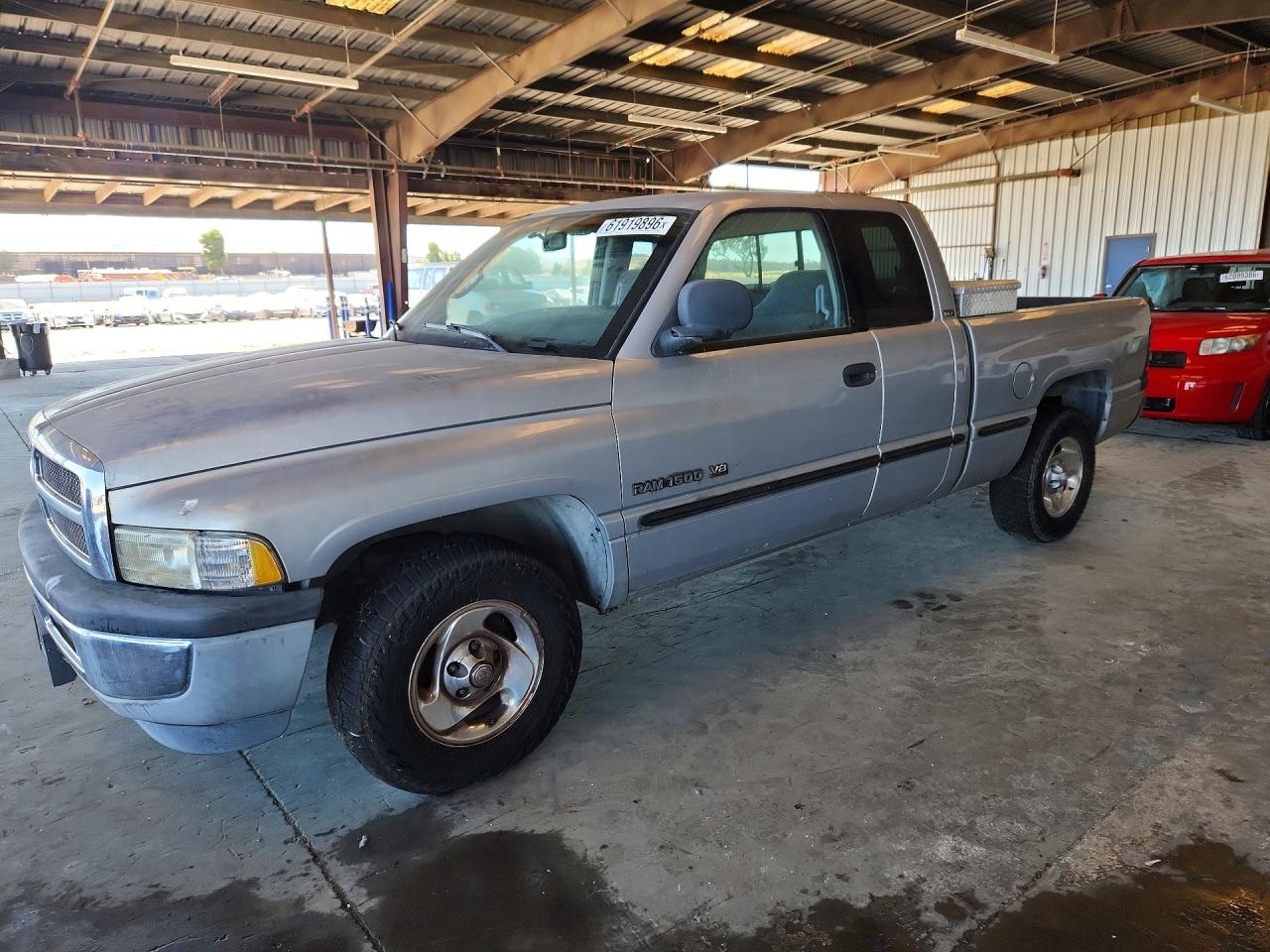 1998 Dodge Ram 1500 Silver vin: 1B7HC13ZXWJ224891