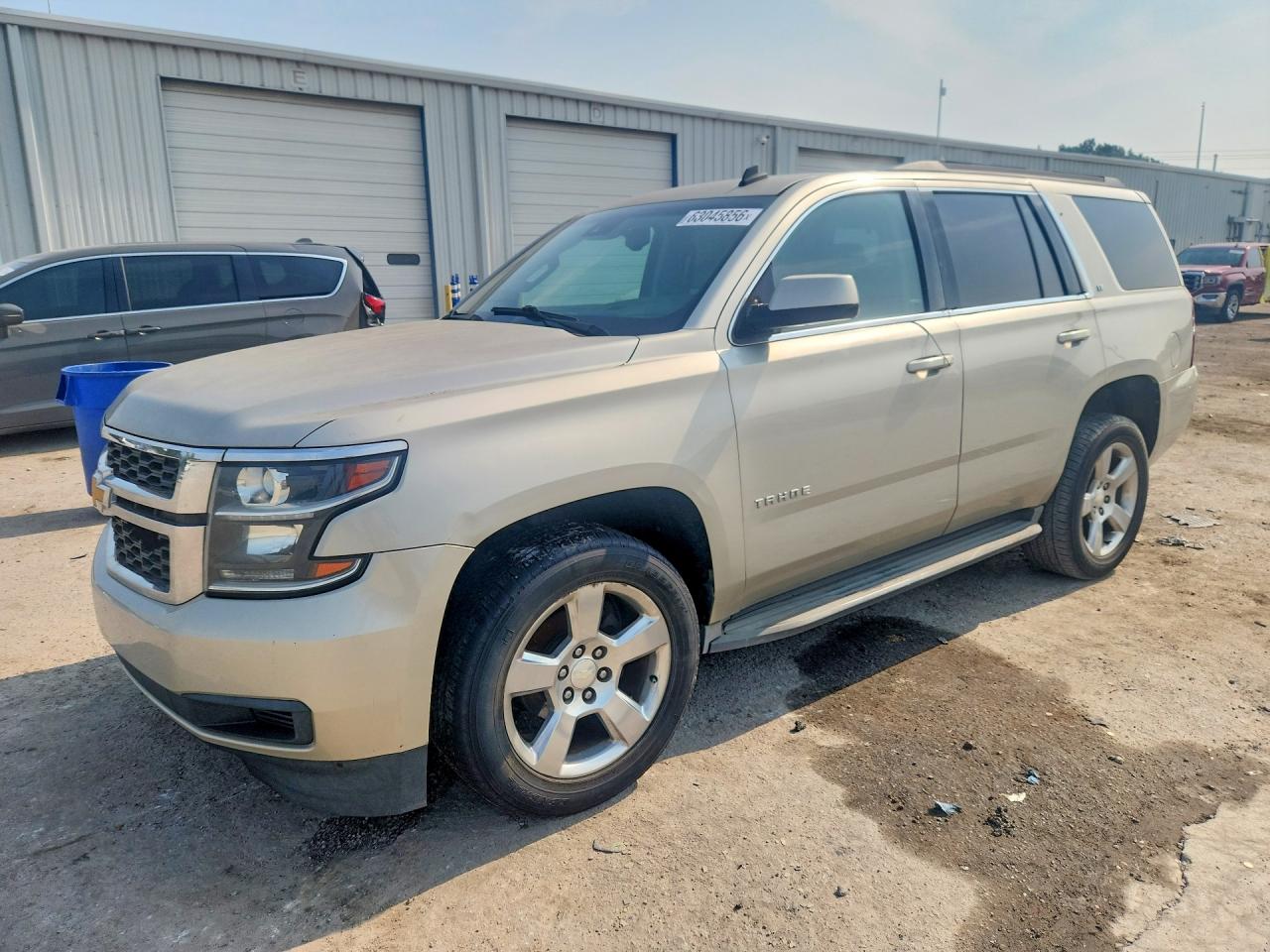 2015 Chevrolet Tahoe C1500 Lt Gold vin: 1GNSCBKC6FR211279