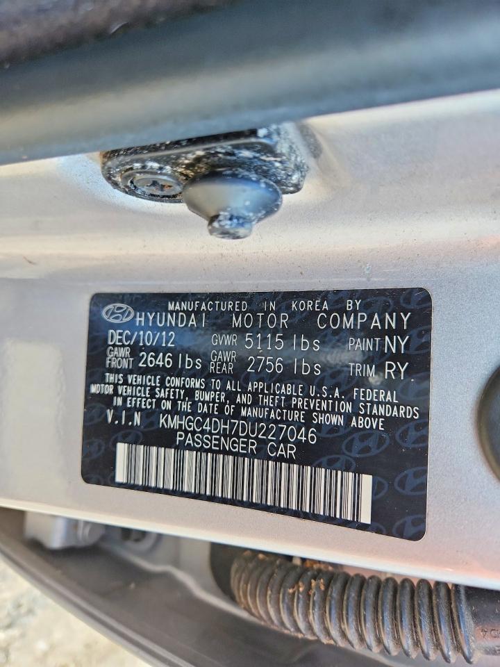 2013 Hyundai Genesis 5.0l Silver vin: KMHGC4DH7DU227046